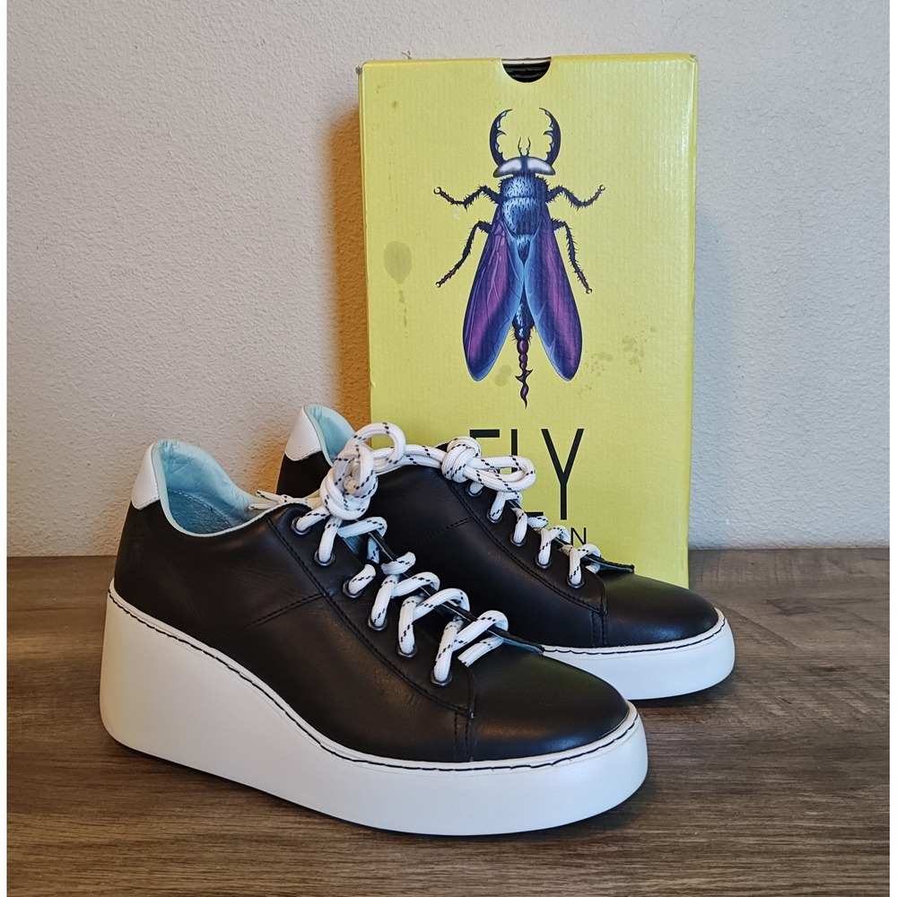 Fly London Delf580Fly Dublin Sneaker Womens 9-9.5 Black White Leather Platform